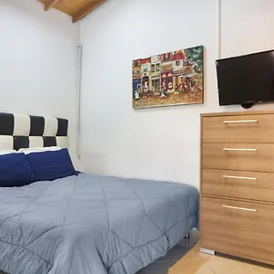 Poblado Brownstone Medellín